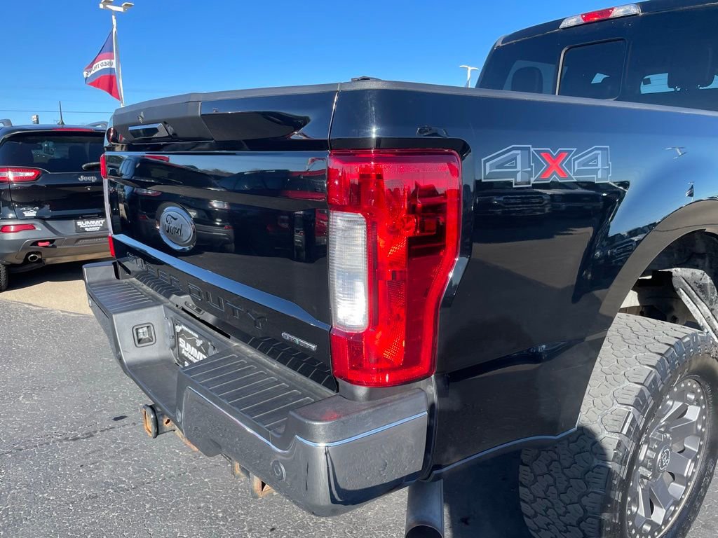 Used 2017 Ford F250 Lariat w/ Snow Plow Prep Package AWD/4WD image 31