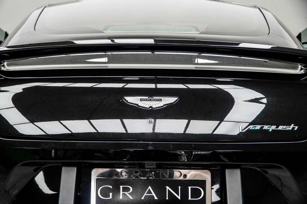 Used 2017 Aston Martin Vanquish Coupe image 20