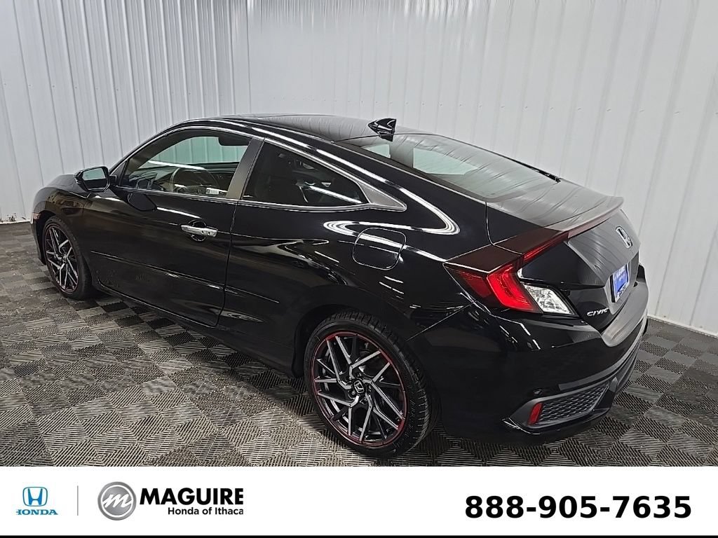 Used 2020 Honda Civic Touring image 9