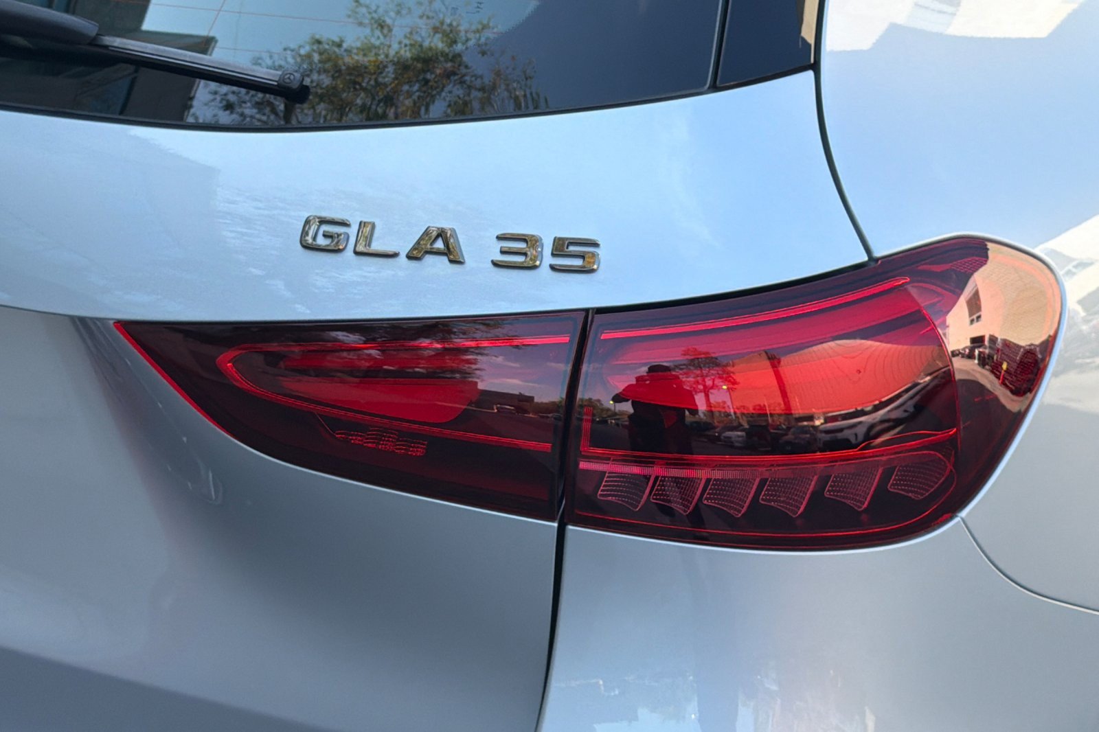 New 2026 Mercedes-Benz GLA 35 AMG 4MATIC image 25