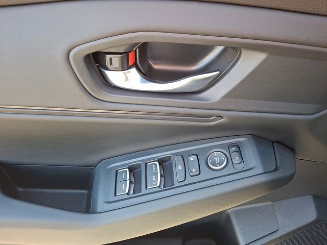 Used 2025 Honda Accord SE image 13