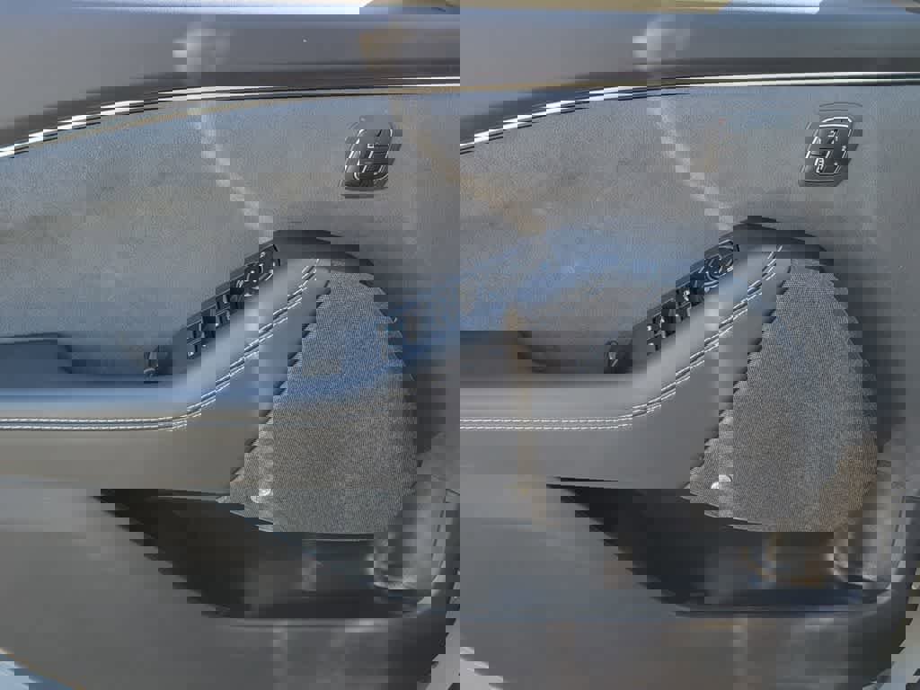 Used 2025 Ford Mustang Mach-E GT image 20