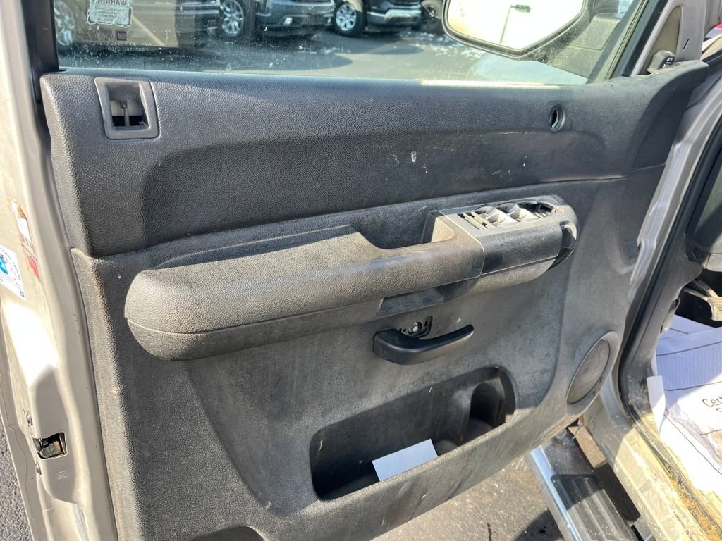 Used 2007 Chevrolet Silverado 2500 LT w/ 2LT Audio Package image 14