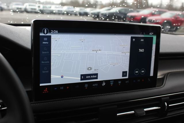 Certified 2024 Lincoln Corsair AWD image 23
