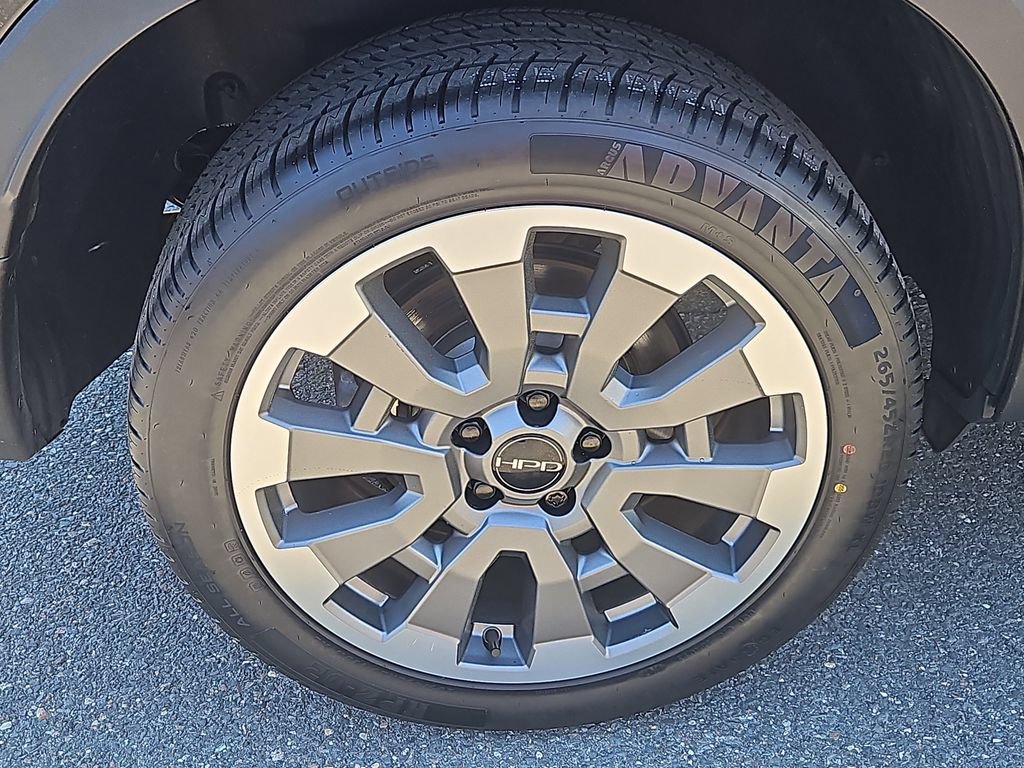 Certified 2024 Honda Passport EX-L image 9
