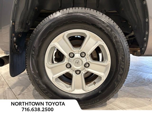 Used 2016 Toyota Tundra SR5 w/ SR5 Upgrade Package image 49