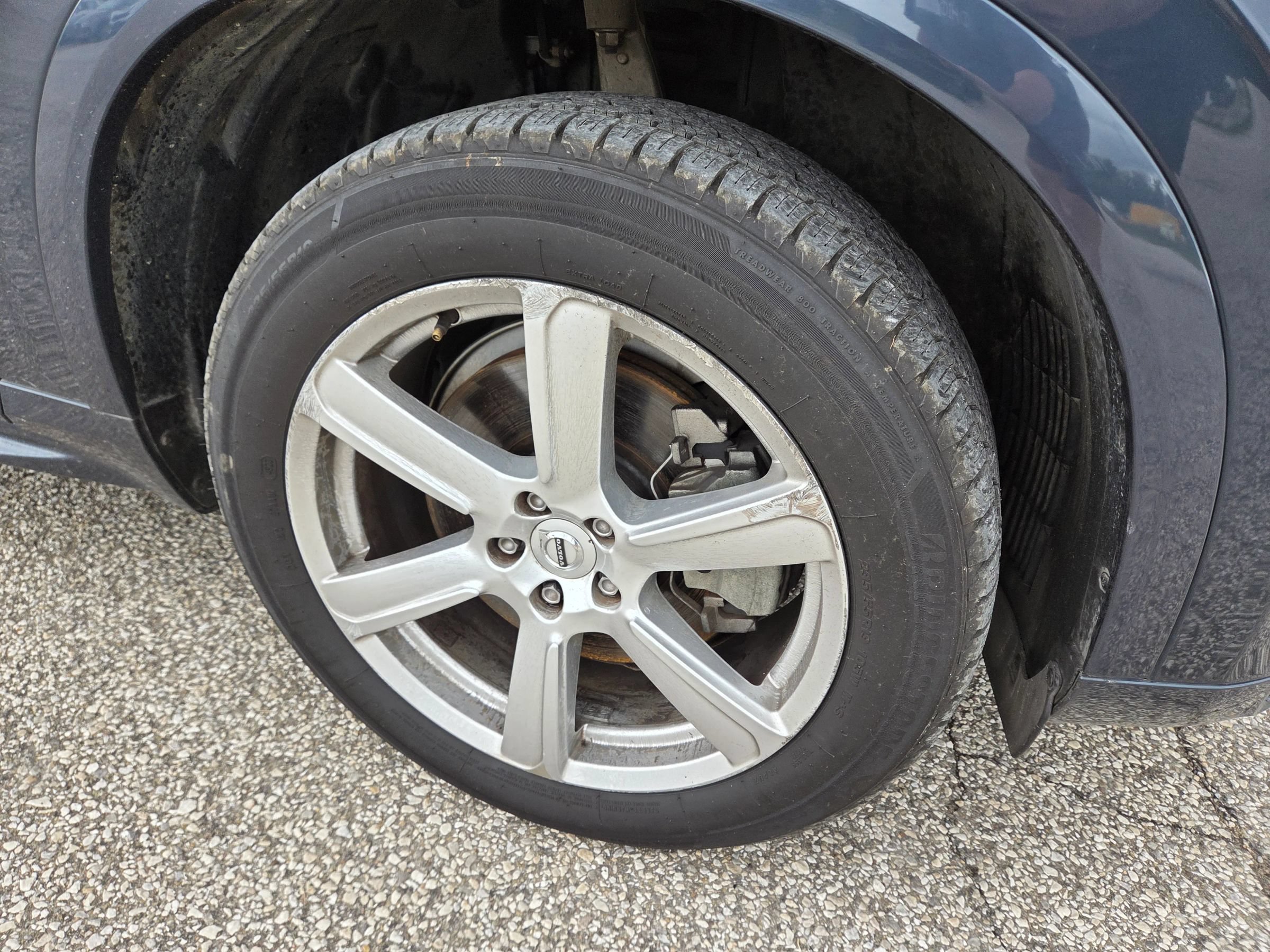 Used 2020 Volvo XC90 T6 Momentum AWD/4WD image 9