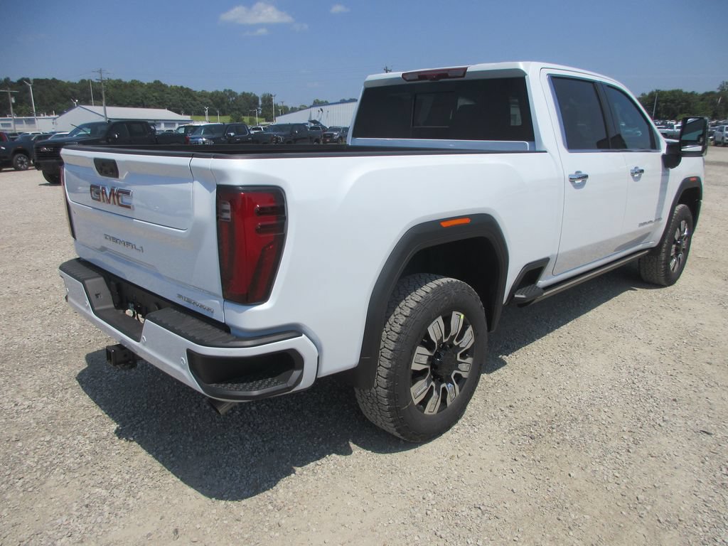 New 2026 GMC Sierra 2500 Denali w/ Denali Reserve Package AWD/4WD image 5
