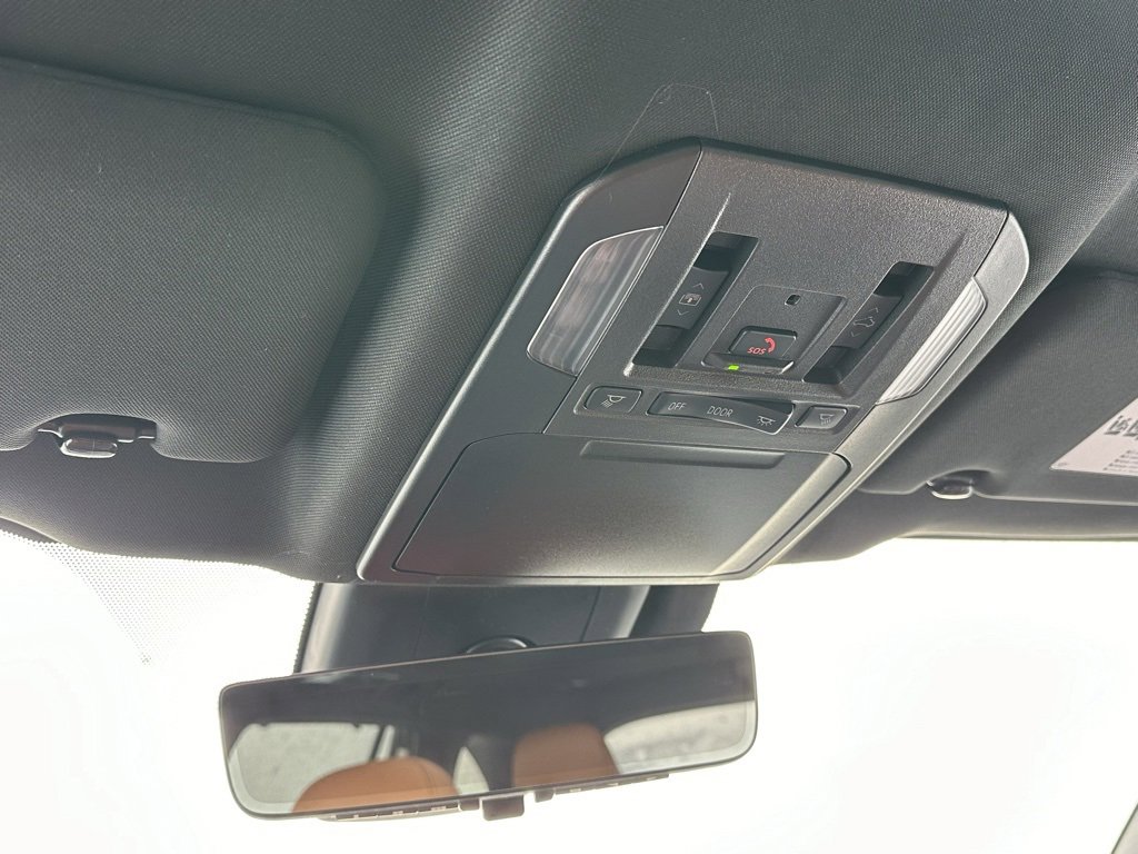 New 2026 Toyota Highlander Platinum image 34