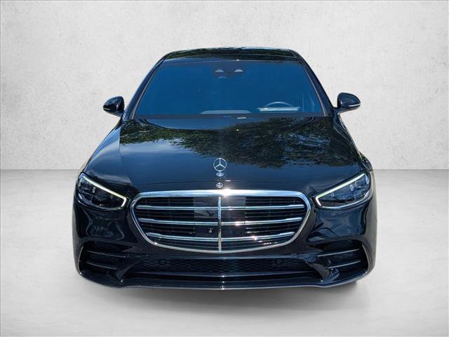 Used 2023 Mercedes-Benz S 500 4MATIC image 2
