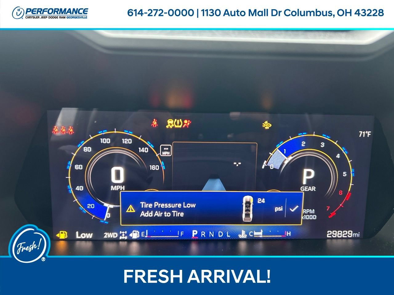 Used 2024 Chevrolet Colorado Trail Boss w/ Technology Package AWD/4WD image 21