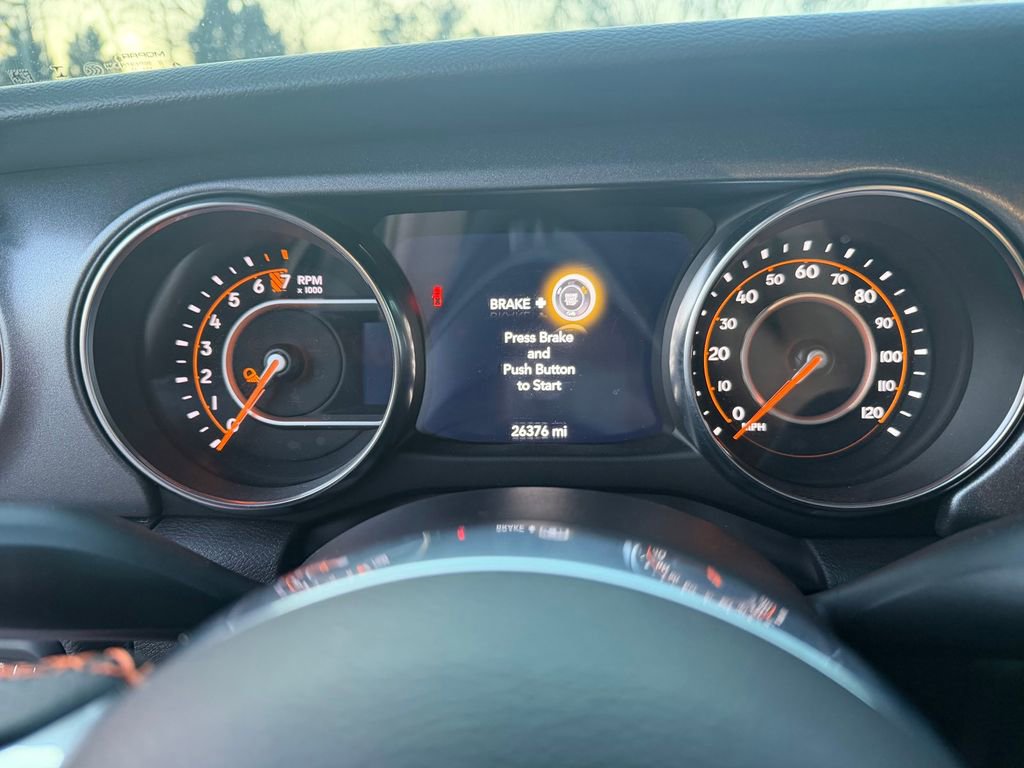 Used 2023 Jeep Gladiator Mojave w/ Cold Weather Group image 17