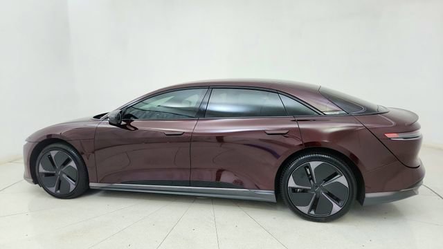 Used 2024 Lucid Air Pure RWD image 4