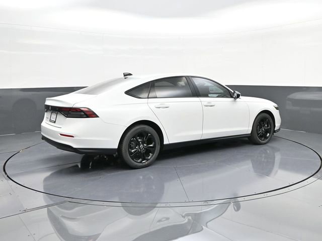 New 2025 Honda Accord SE image 12