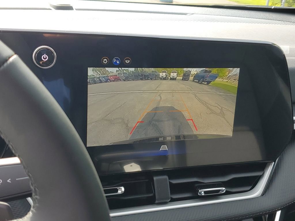 New 2026 Chevrolet Equinox LT w/ Convenience Package II AWD/4WD image 22