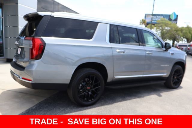Used 2026 GMC Yukon XL Elevation image 10