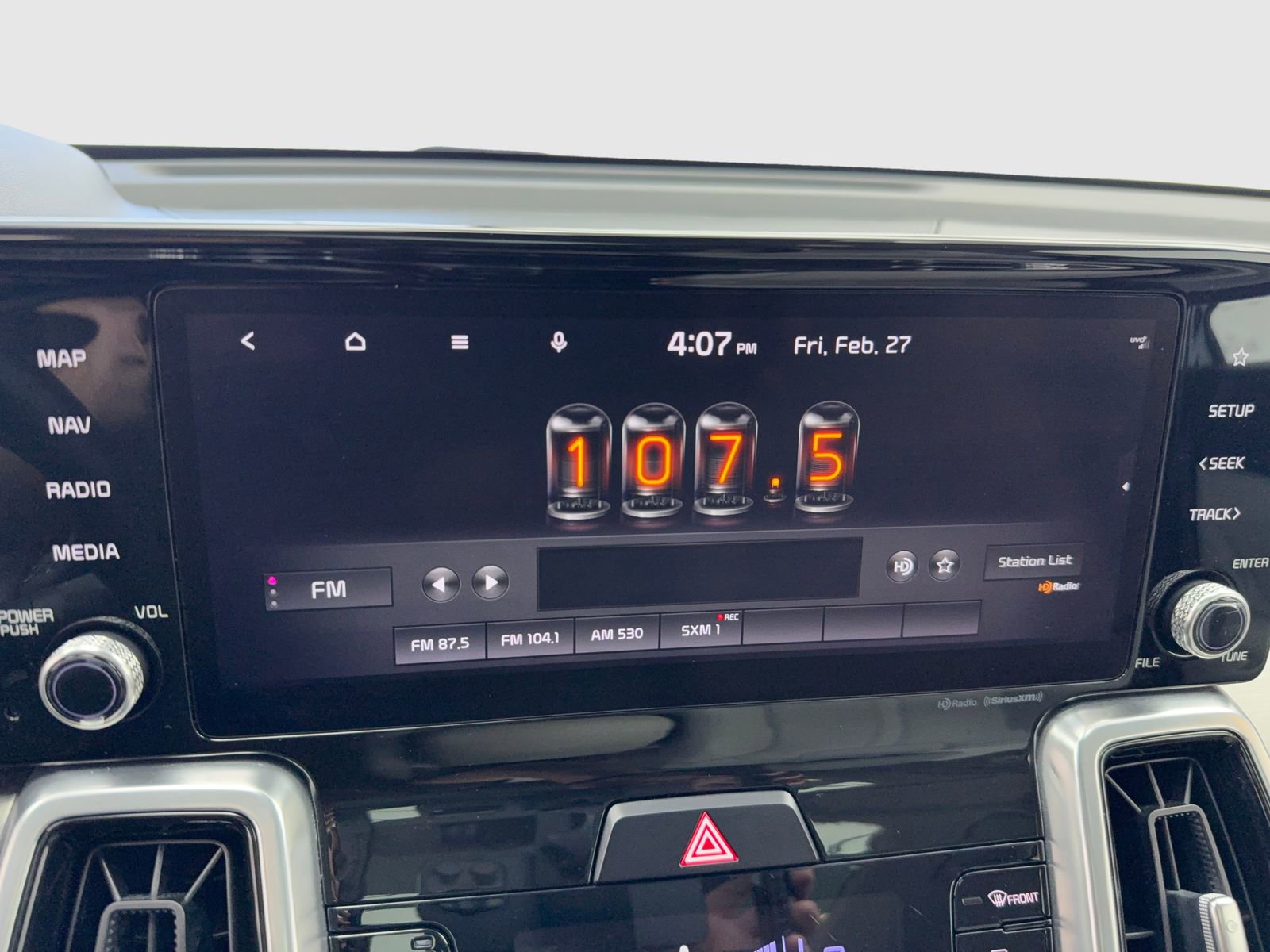 Used 2022 Kia Sorento SX image 28