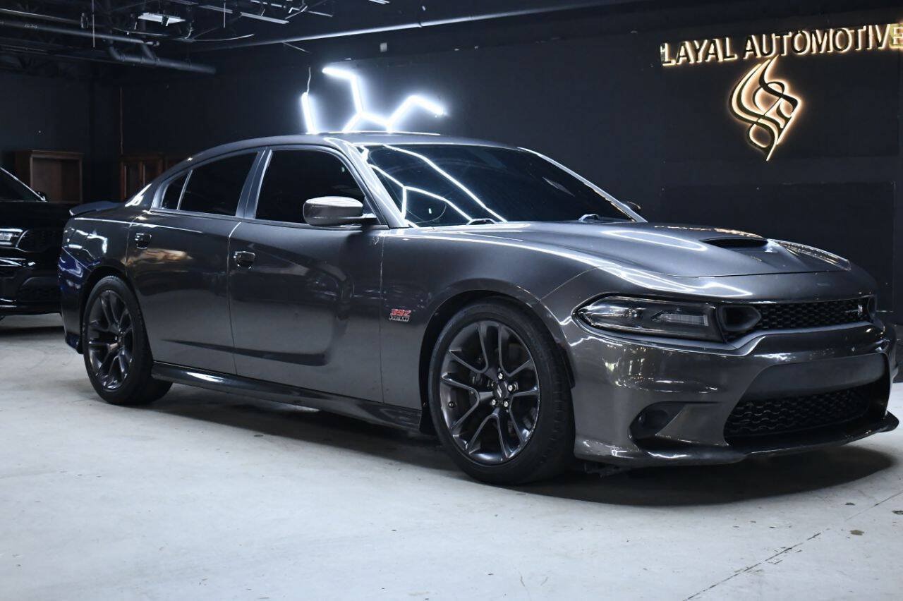 Used 2021 Dodge Charger Scat Pack w/ Navigation & Travel Group RWD image 2