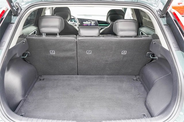 Certified 2023 Kia Niro SX Touring image 27