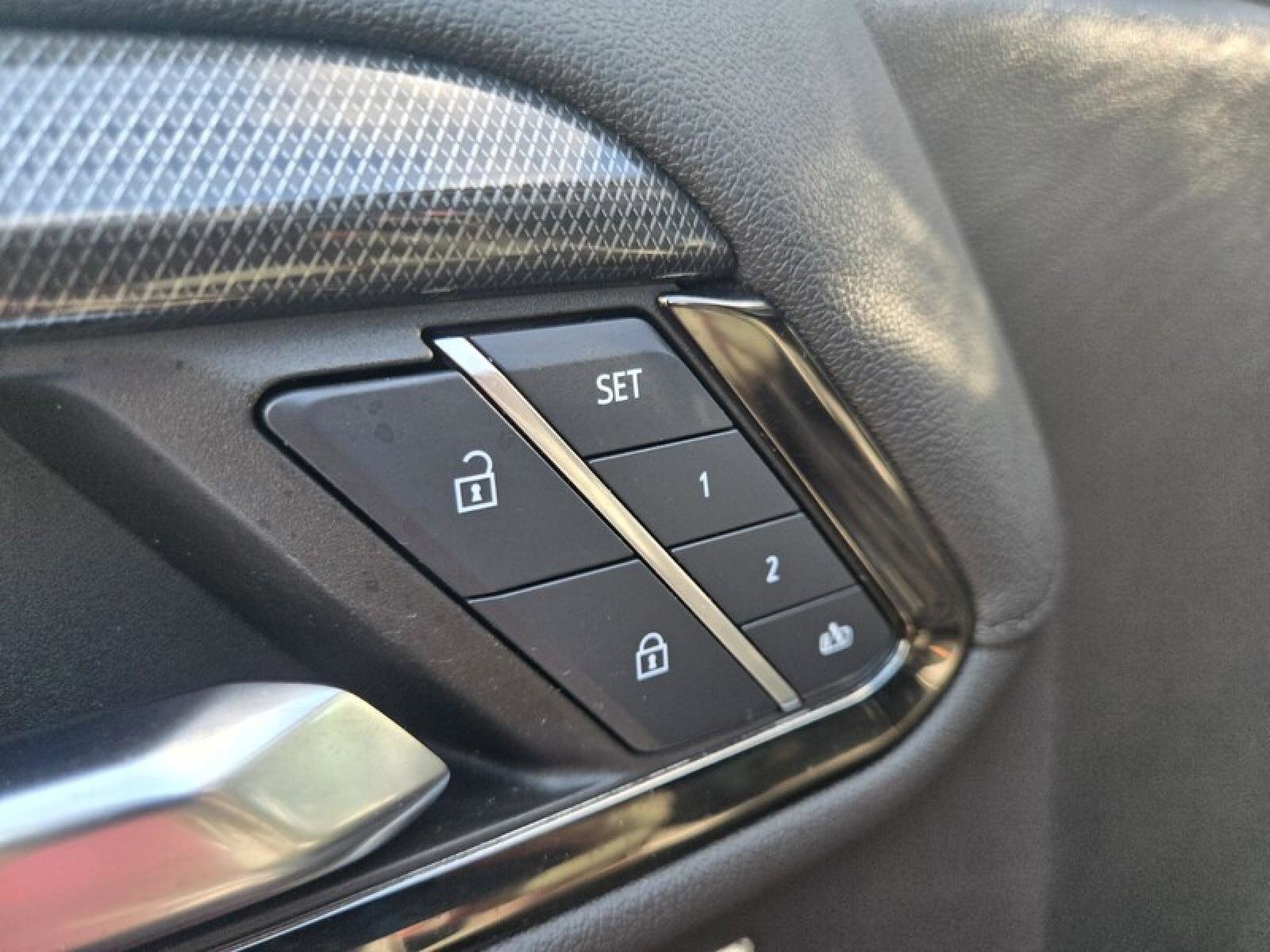 Used 2024 GMC Sierra 1500 AT4 w/ Technology Package AWD/4WD image 22