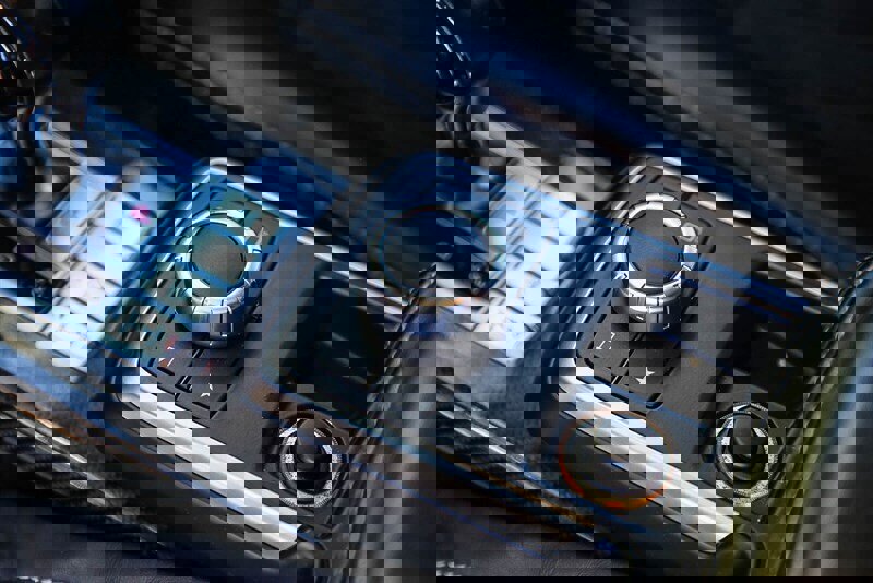 Used 2018 Mercedes-Benz G 550 Squared image 33