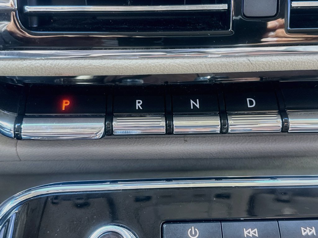 Used 2018 Lincoln Navigator Select AWD/4WD image 18