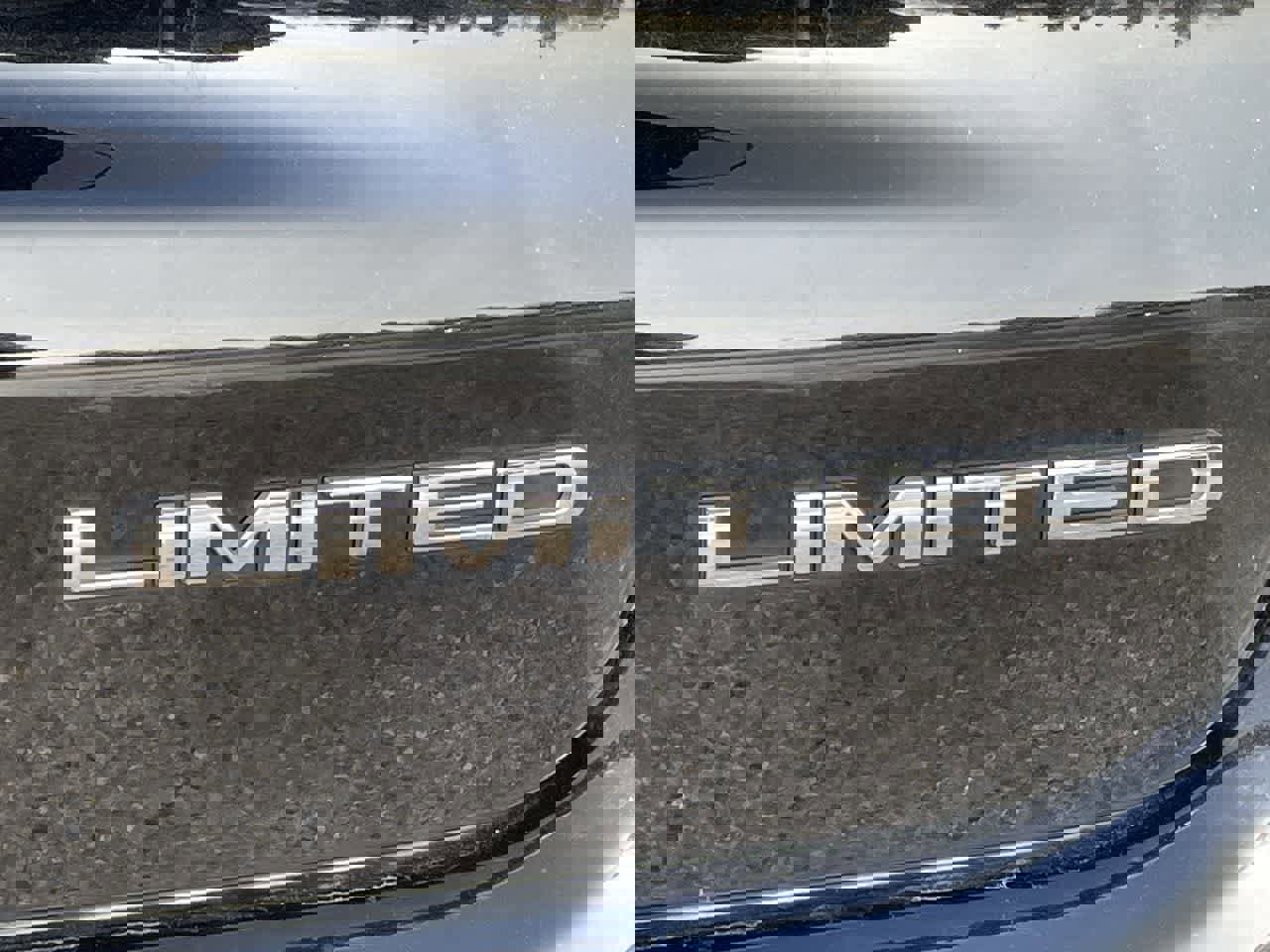 Used 2018 Jeep Compass Limited w/ Navigation Group image 41