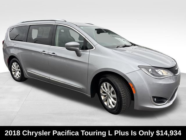 Used 2018 Chrysler Pacifica Touring-L Plus FWD 360° Tour