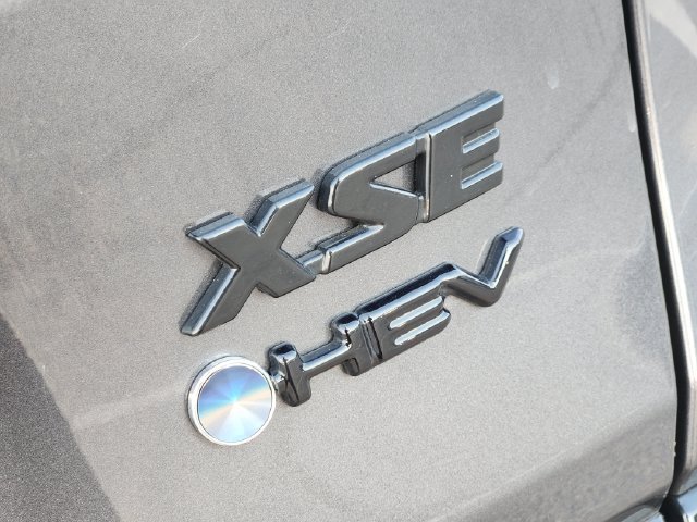 Certified 2025 Toyota RAV4 XSE AWD/4WD image 6