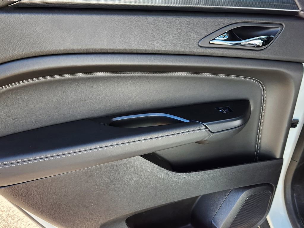 Used 2016 Cadillac SRX Premium w/ Driver Assist Package AWD/4WD image 12