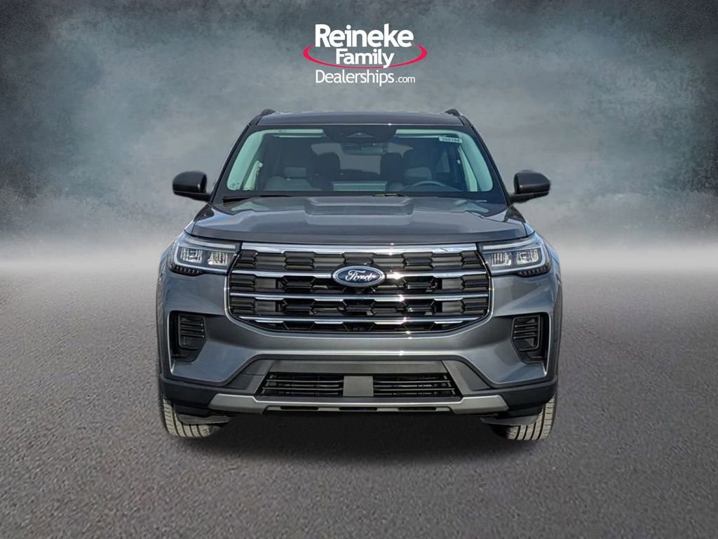 New 2026 Ford Explorer Active image 2