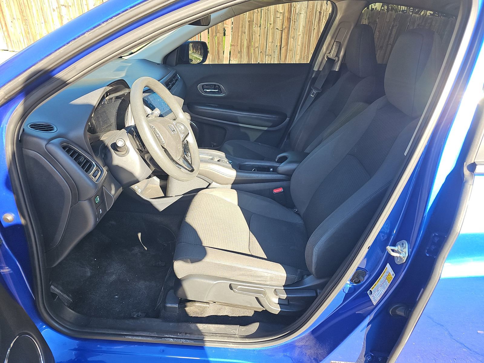 Used 2021 Honda HR-V EX image 7