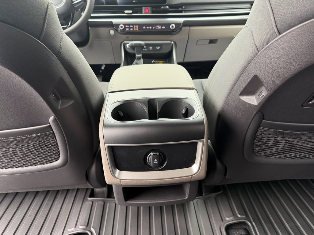 New 2026 Kia Carnival LX image 20