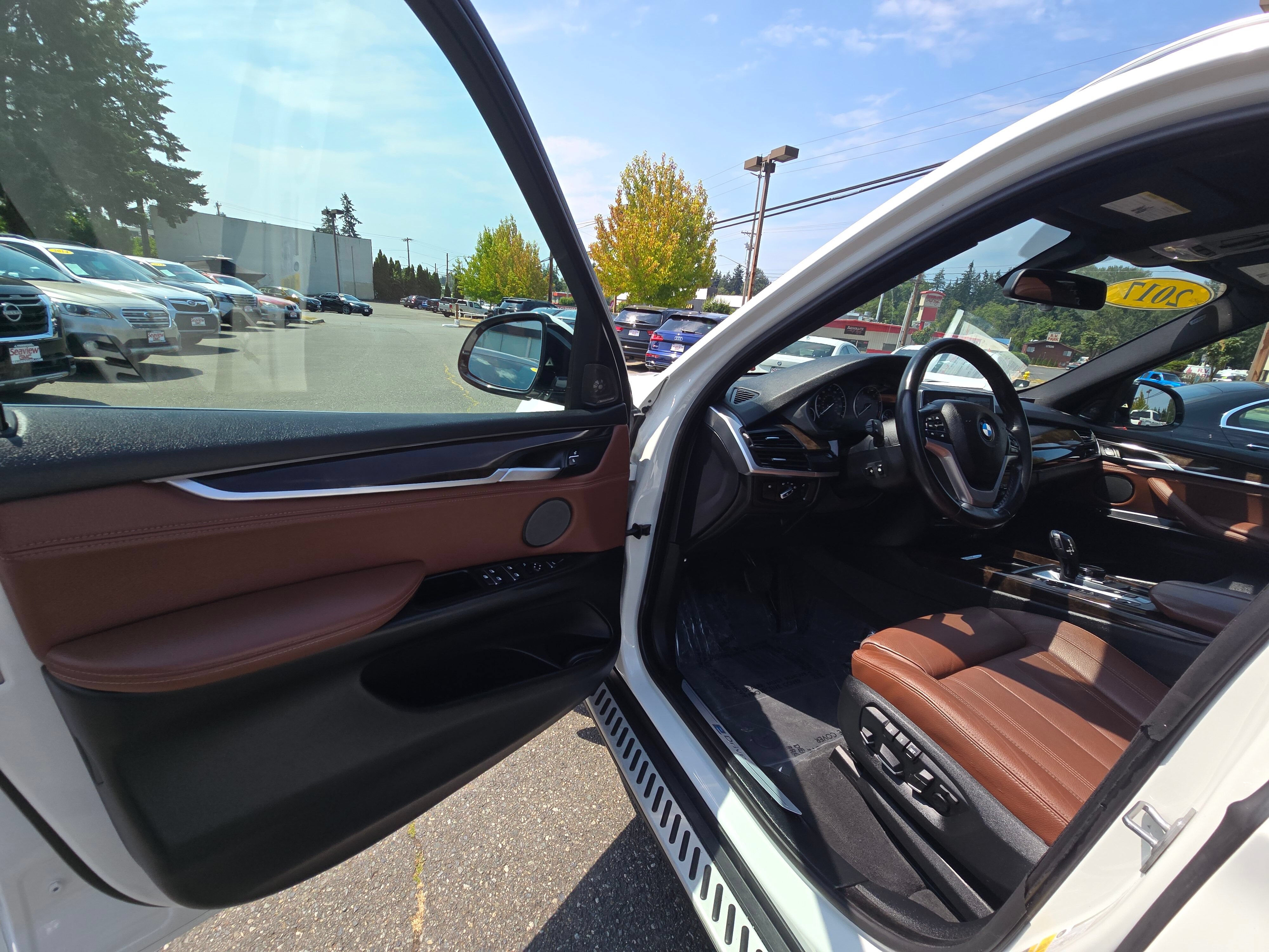 Used 2017 BMW X5 xDrive40e w/ Premium Package AWD/4WD image 20