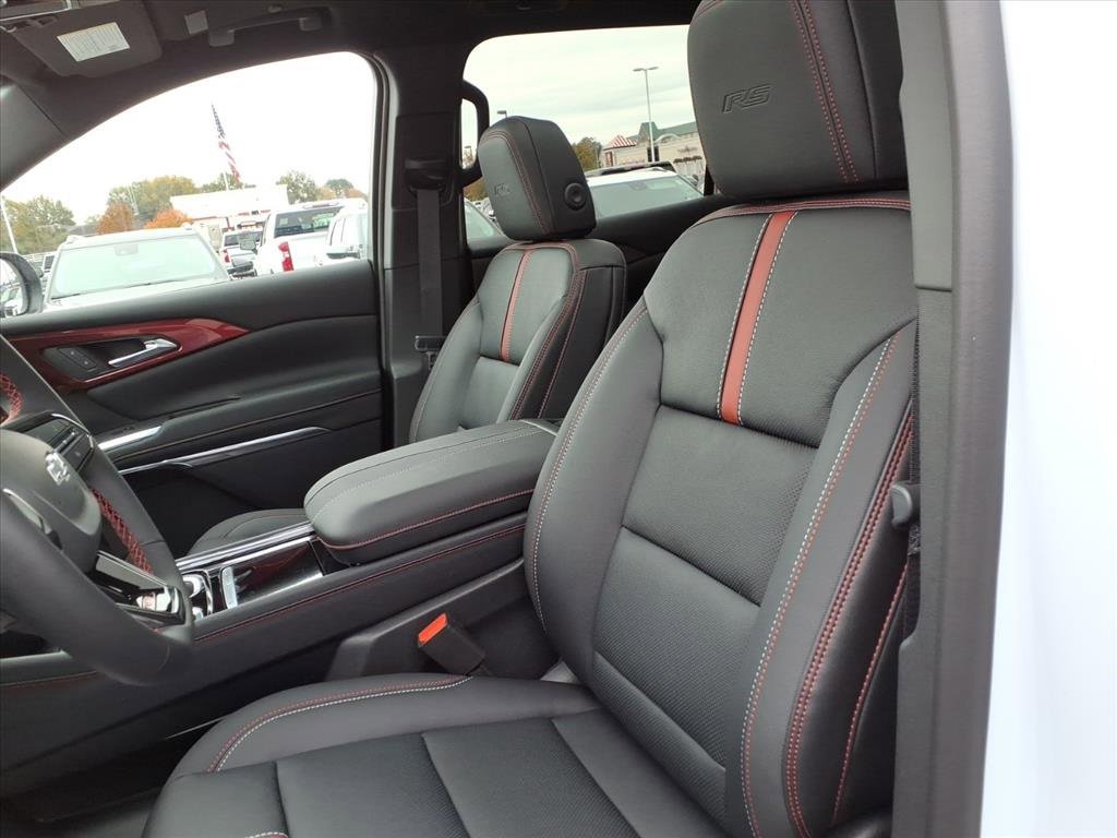 New 2026 Chevrolet Traverse RS image 10