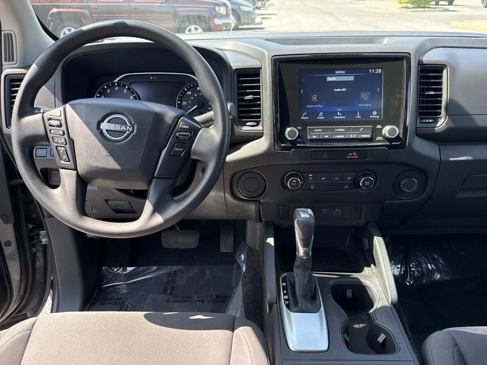 Used 2022 Nissan Frontier S RWD image 8