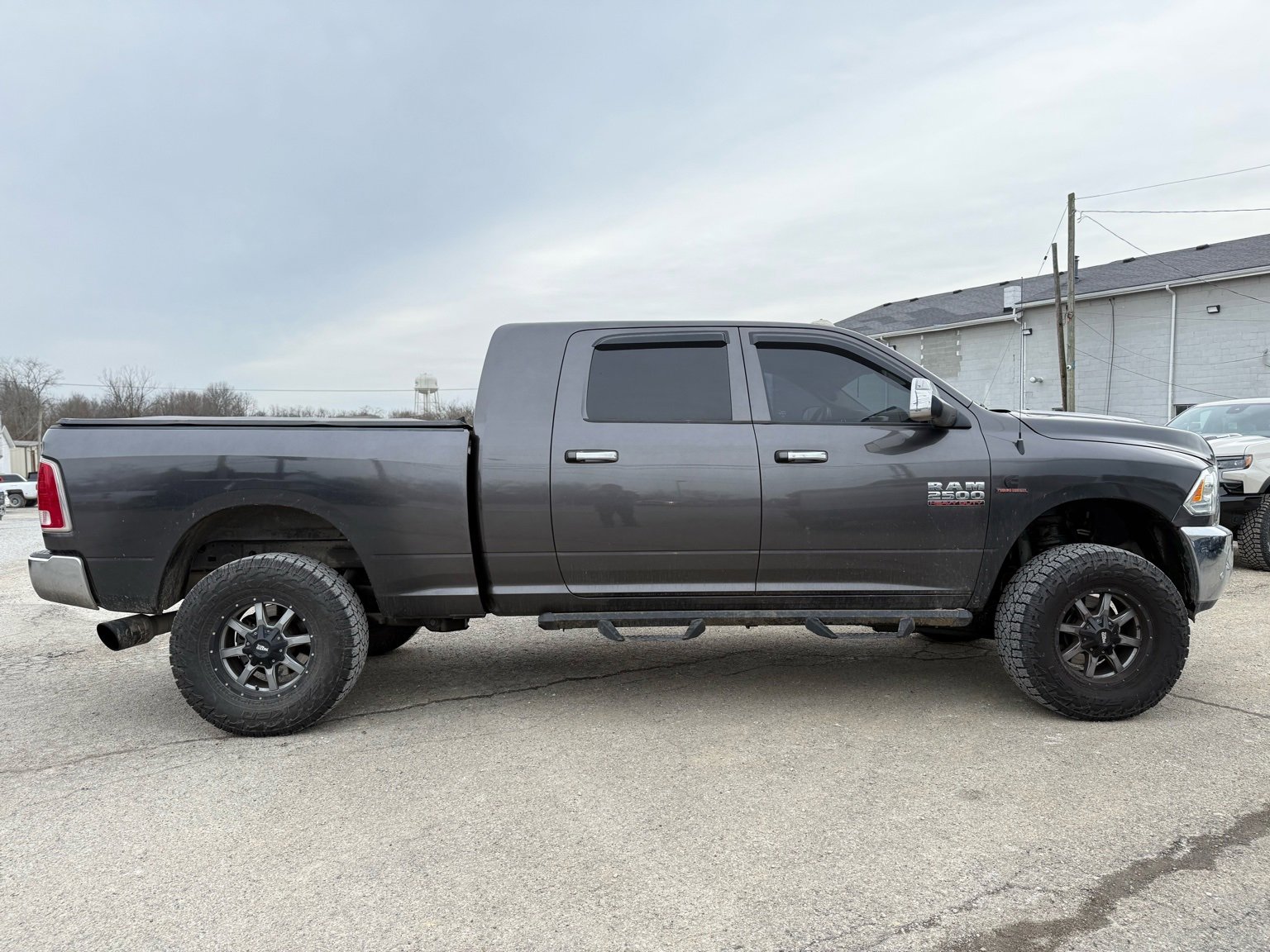 Used 2018 RAM 2500 Laramie w/ Cold Weather Group image 8