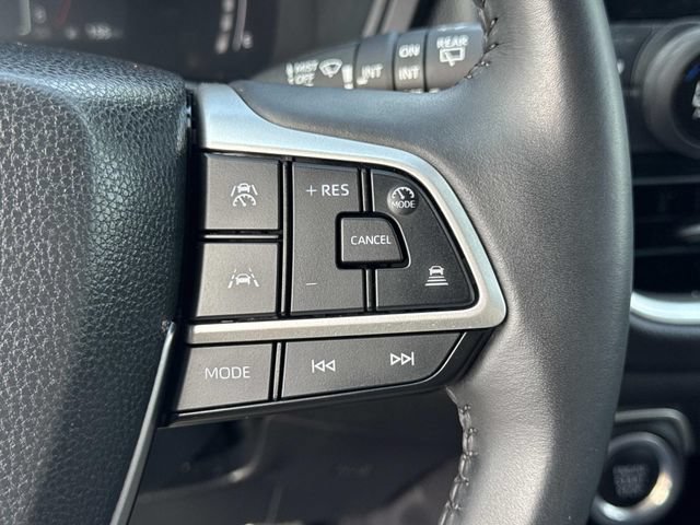 Used 2024 Toyota Grand Highlander AWD image 9