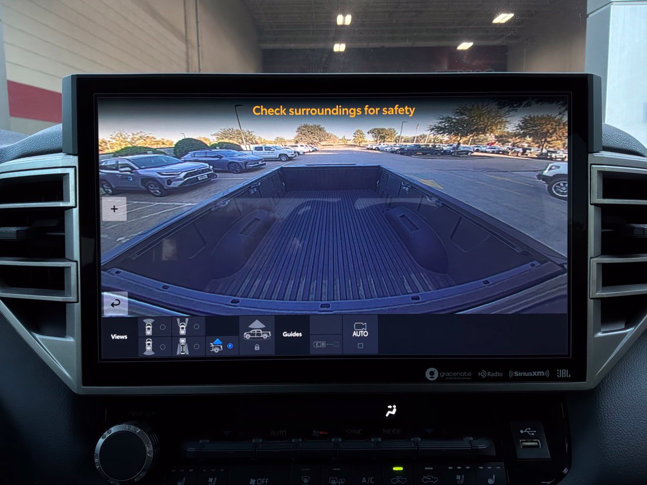 Used 2024 Toyota Tundra Limited AWD/4WD image 46