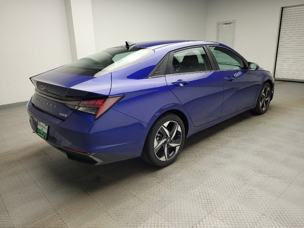 Used 2022 Hyundai Elantra Limited w/ Cargo Package image 10