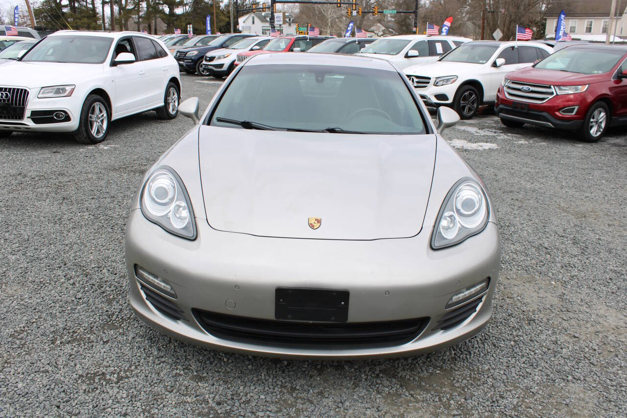 Used 2011 Porsche Panamera image 3