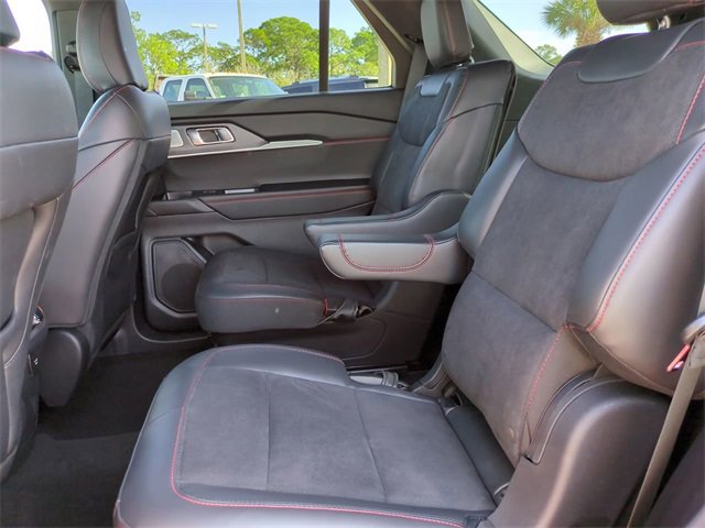 Used 2025 Ford Explorer ST w/ Sun And Sound Package image 14