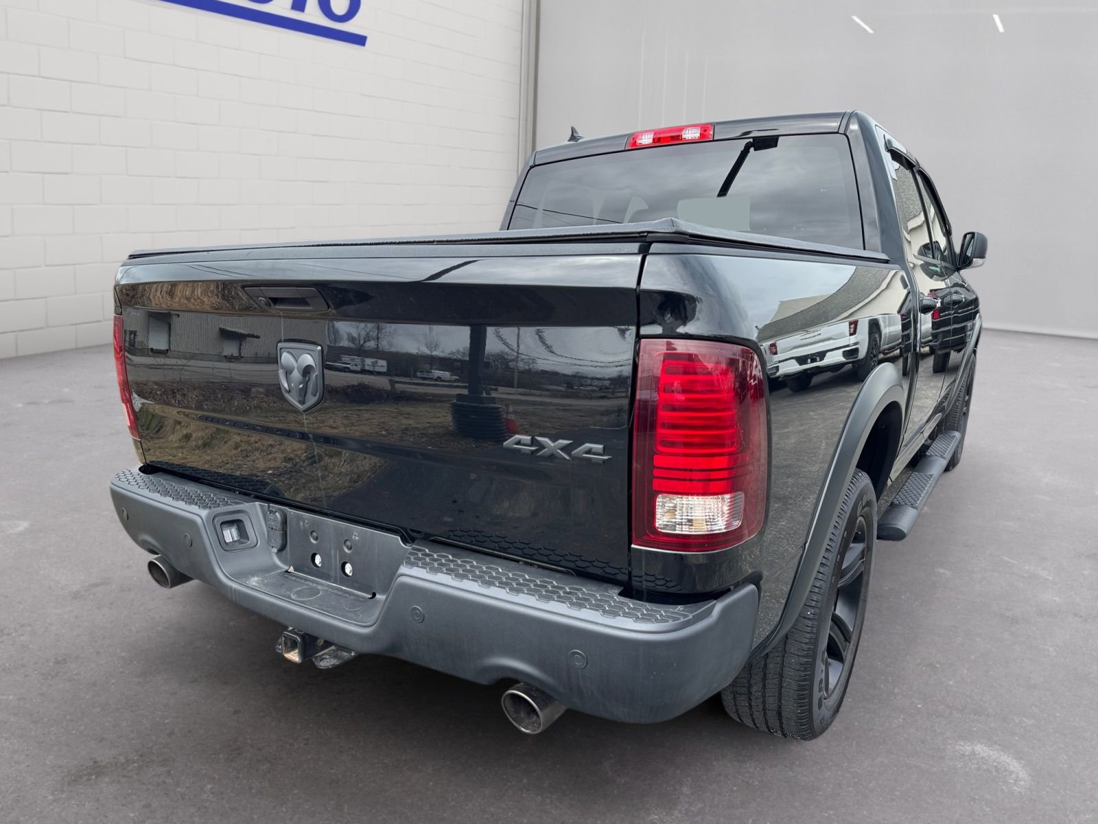Used 2022 RAM 1500 Classic Warlock image 8