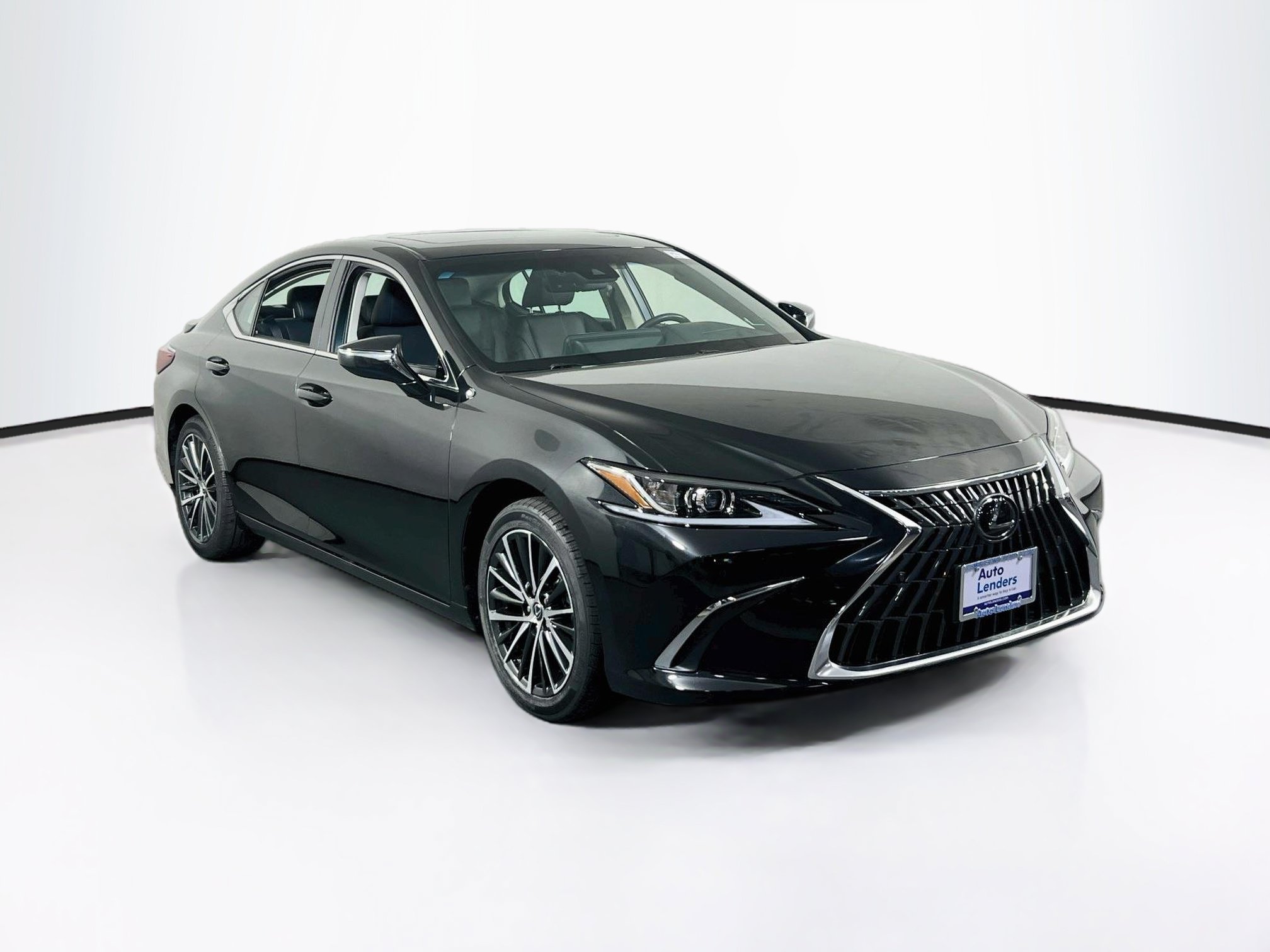 Used 2024 Lexus ES 300h w/ Premium Package FWD image 3
