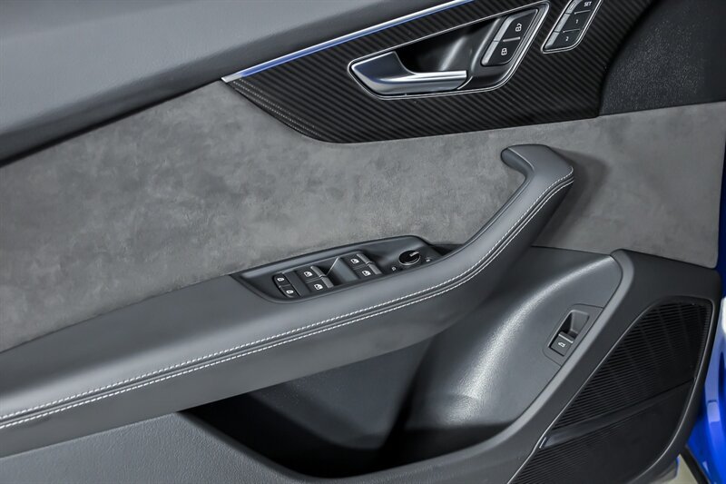 Used 2021 Audi RS Q8 AWD/4WD image 14