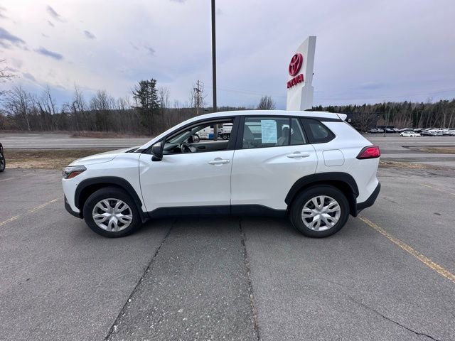 Used 2023 Toyota Corolla Cross L image 6