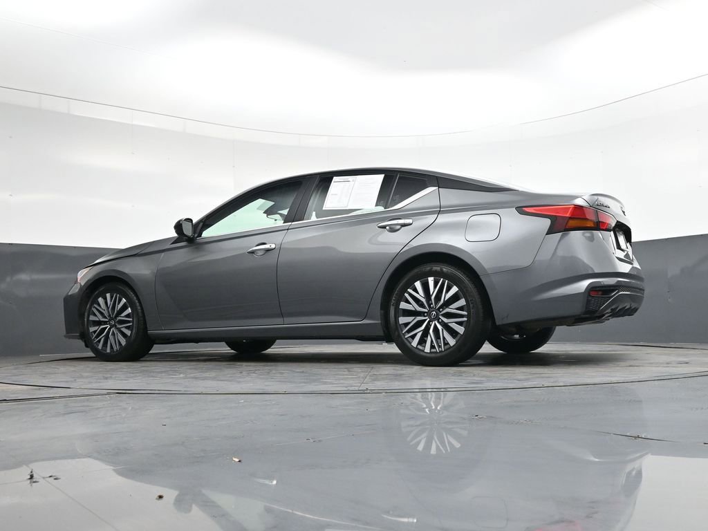 Used 2024 Nissan Altima 2.5 SV image 37