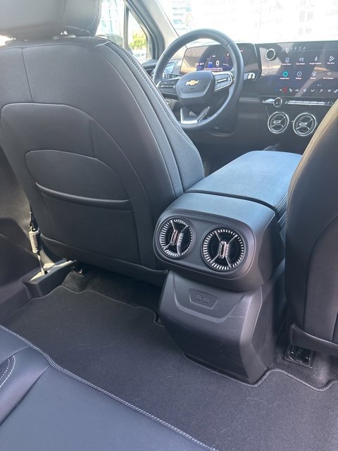 Used 2024 Chevrolet Blazer EV LT image 6