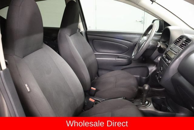 Used 2015 Nissan Versa S Plus FWD image 21
