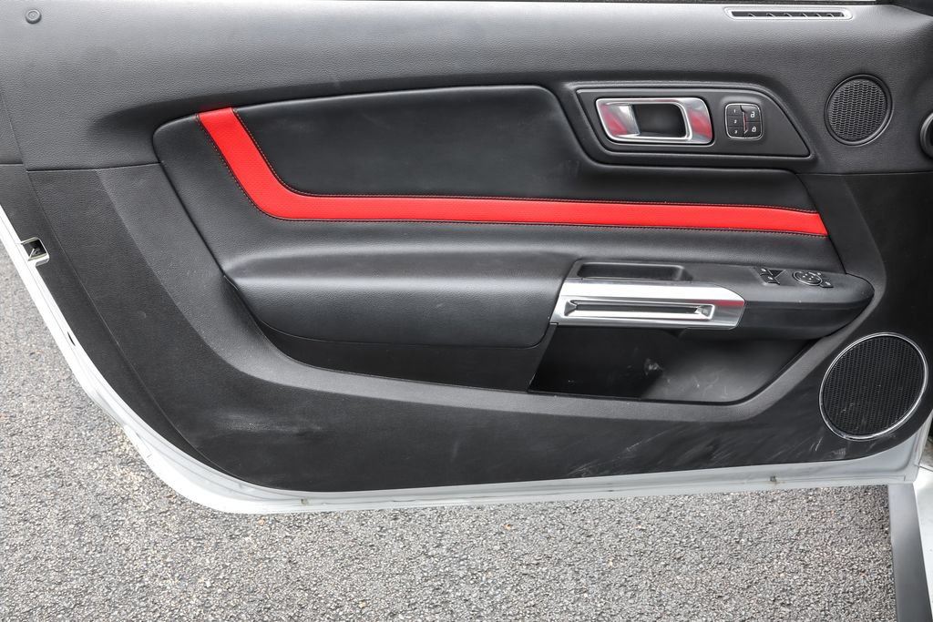 Used 2022 Ford Mustang GT Premium w/ Equipment Group 401A RWD image 28